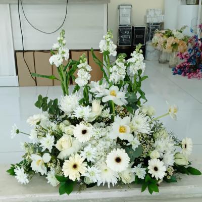 Centre pieces  Mix white centre pieces